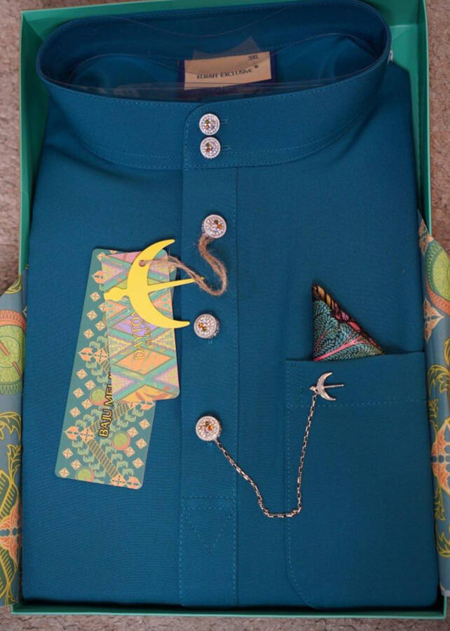 TEAL BLUE [ click here for view]